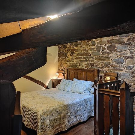 Apartamentos Rurales Casa Do Cabo Vega de Logares ภายนอก รูปภาพ
