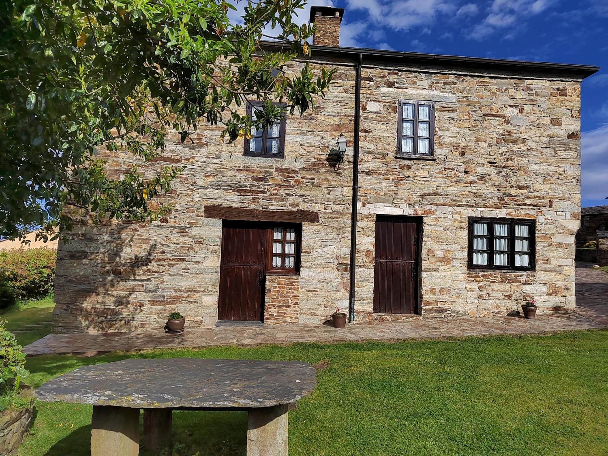 Apartamentos Rurales Casa Do Cabo Vega de Logares ภายนอก รูปภาพ