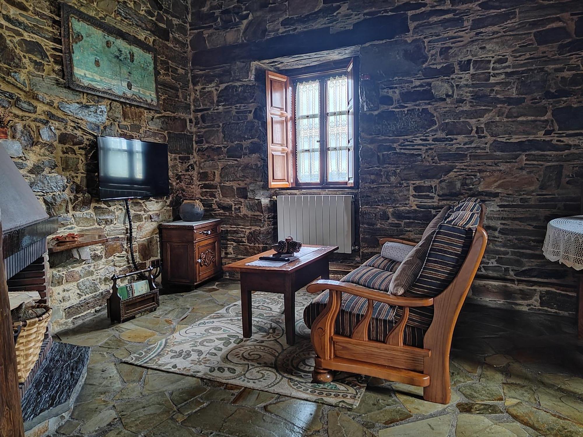 Apartamentos Rurales Casa Do Cabo Vega de Logares ภายนอก รูปภาพ