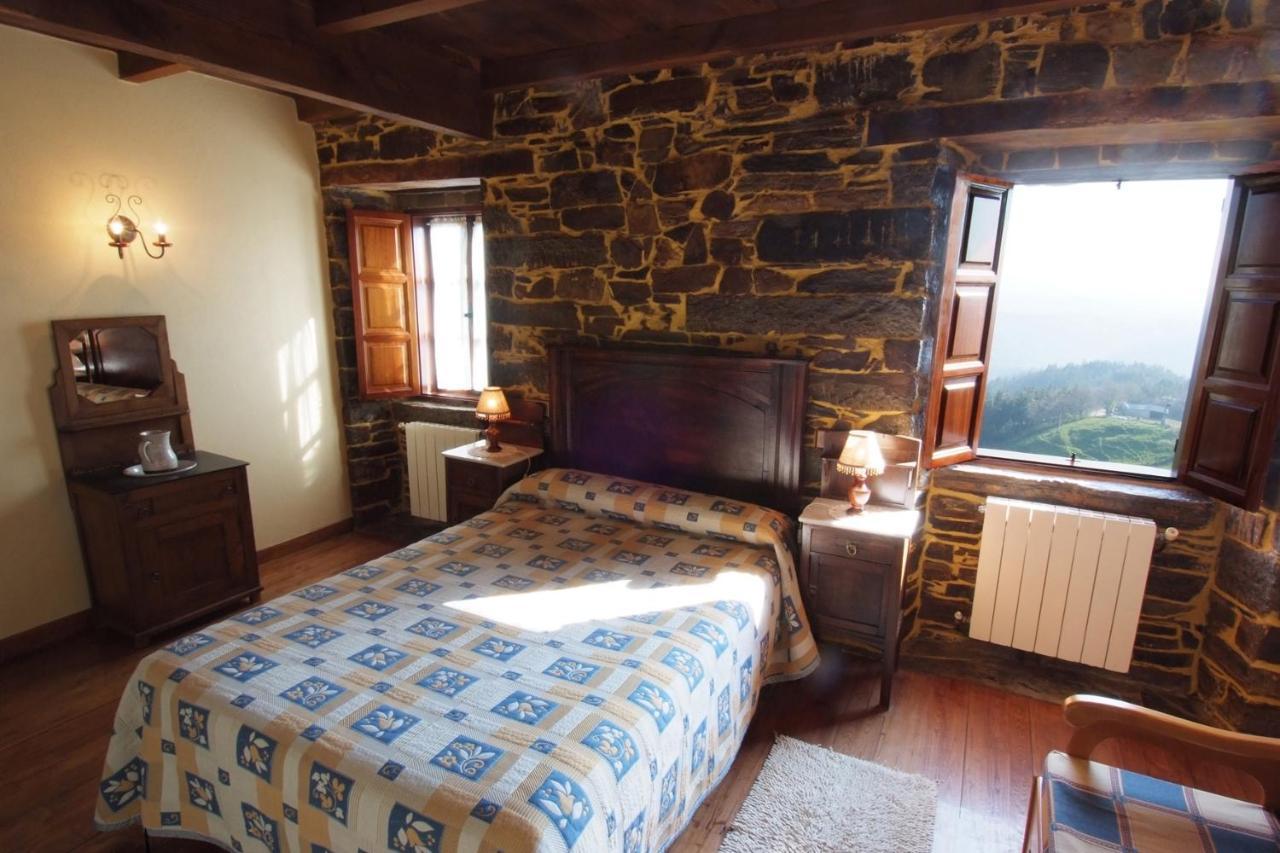Apartamentos Rurales Casa Do Cabo Vega de Logares ภายนอก รูปภาพ